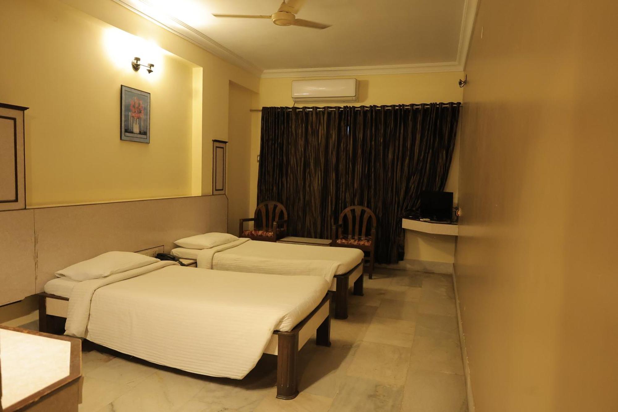 Hotel Mangalore International מראה חיצוני תמונה