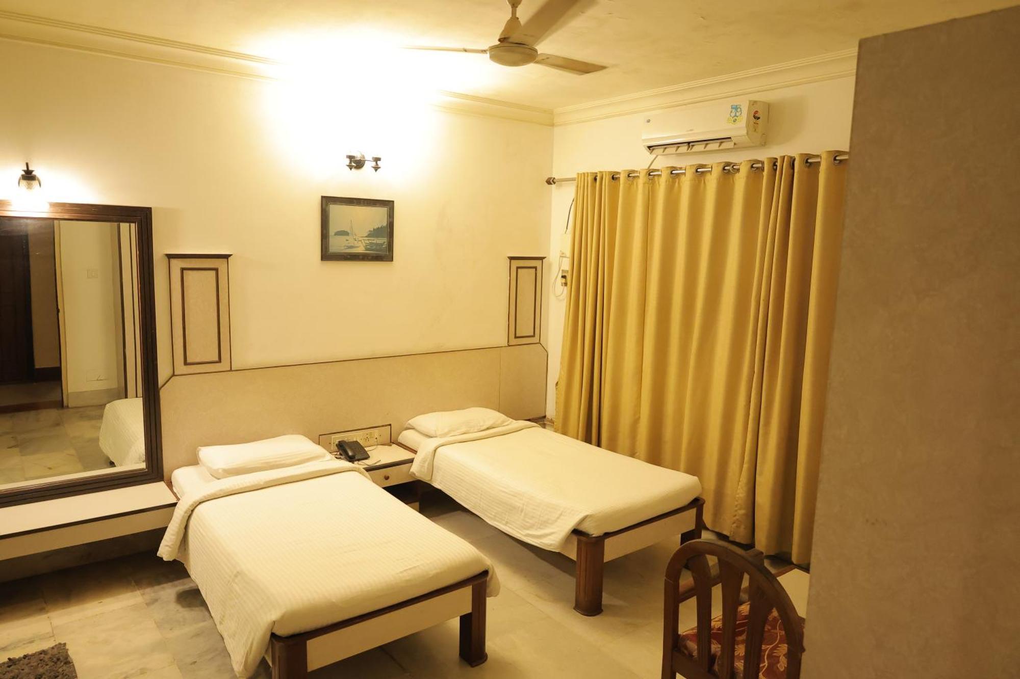 Hotel Mangalore International מראה חיצוני תמונה