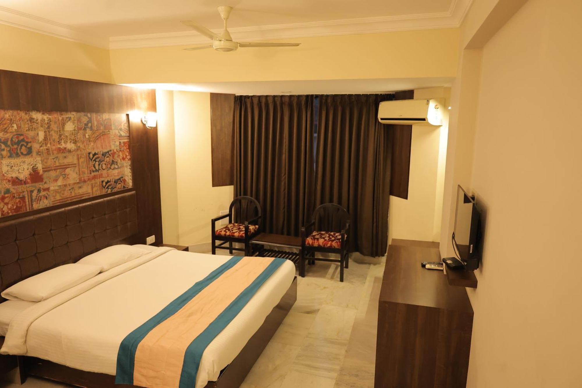 Hotel Mangalore International מראה חיצוני תמונה
