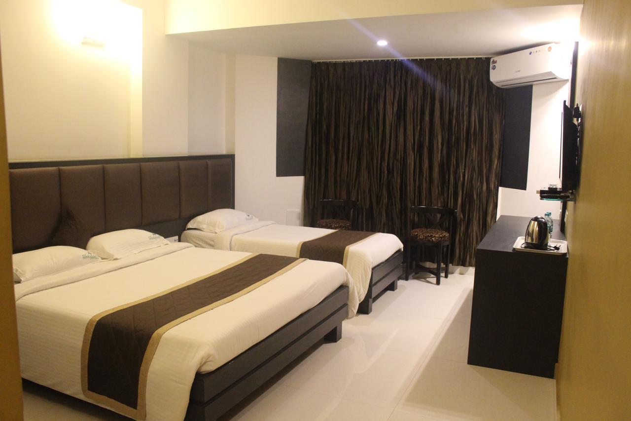 Hotel Mangalore International מראה חיצוני תמונה