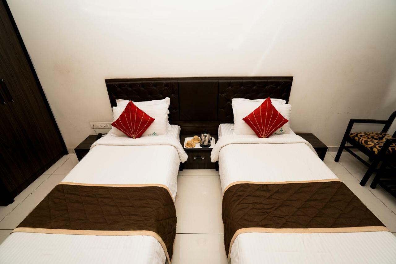 Hotel Mangalore International מראה חיצוני תמונה